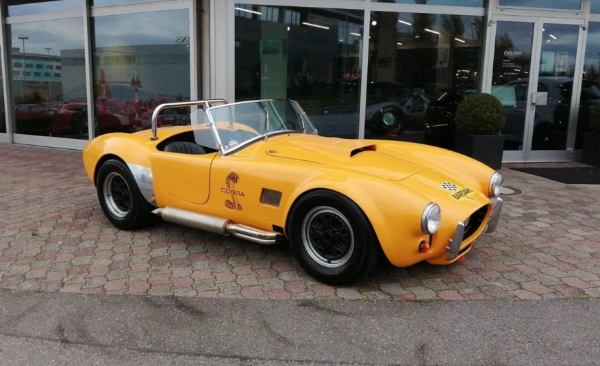 AC Cobra Bardahl Replica