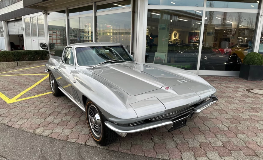 Chevrolet Corvette C2 Coupé