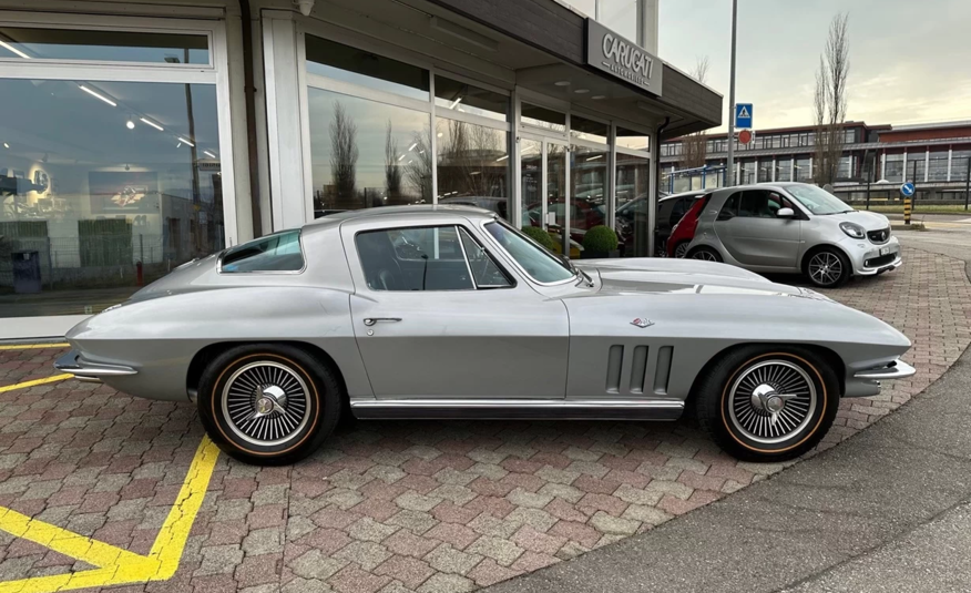 Chevrolet Corvette C2 Coupé