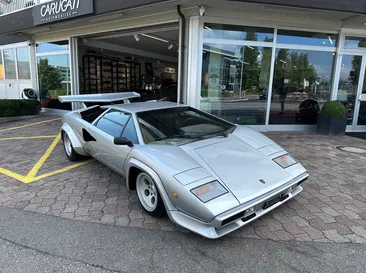 Lamborghini Countach LP400 S