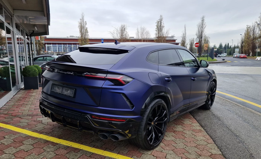 Lamborghini Urus E-Gear