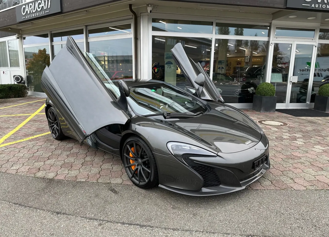 McLaren 650S Coupé 3.8 V8 SSG