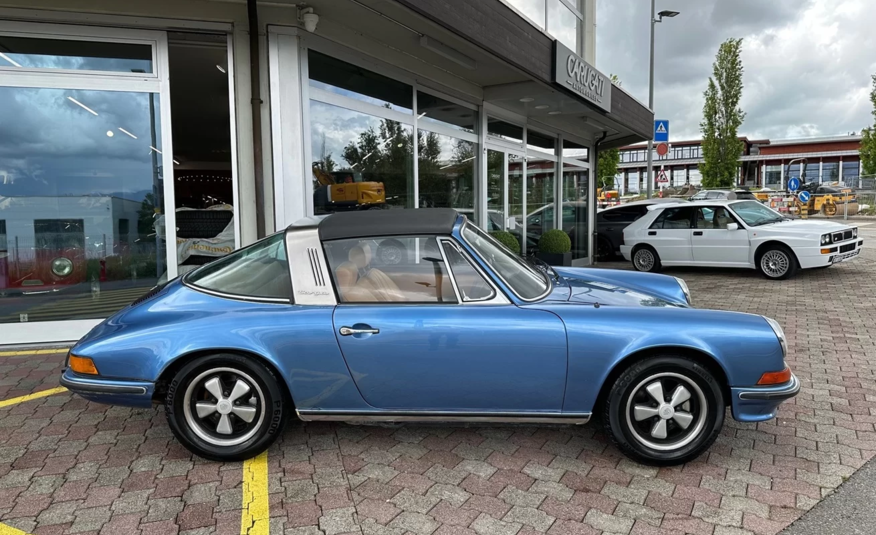 Porsche 911 2.4 S Targa