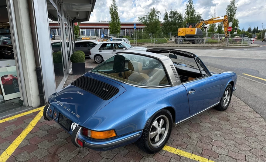 Porsche 911 2.4 S Targa