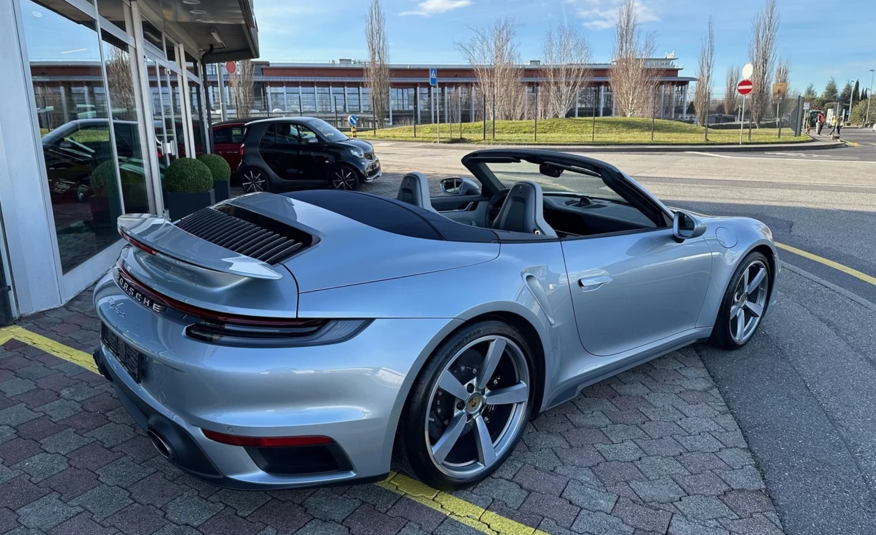 Porsche 992 Turbo S Cabriolet PDK