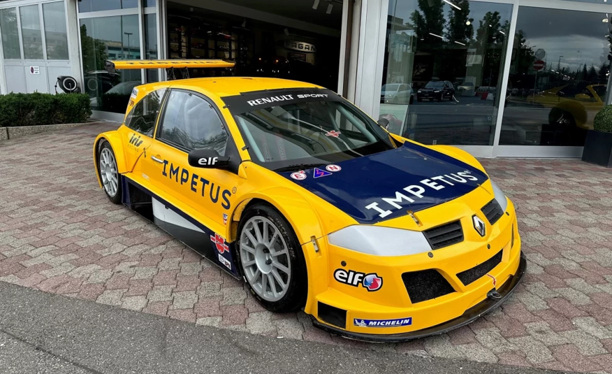 Renault Mégane Trophy V6