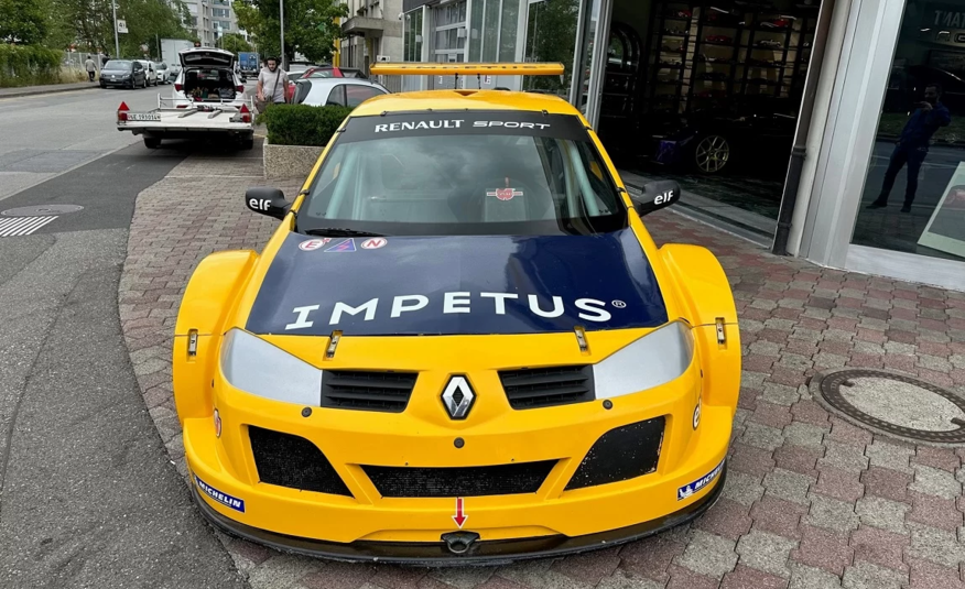 Renault Mégane Trophy V6