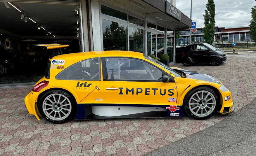 Renault Mégane Trophy V6