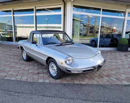 Alfa Romeo Spider 2.0 Veloce