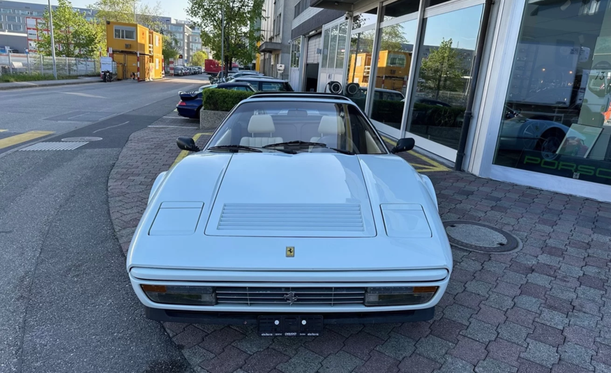 Ferrari 328 GTS