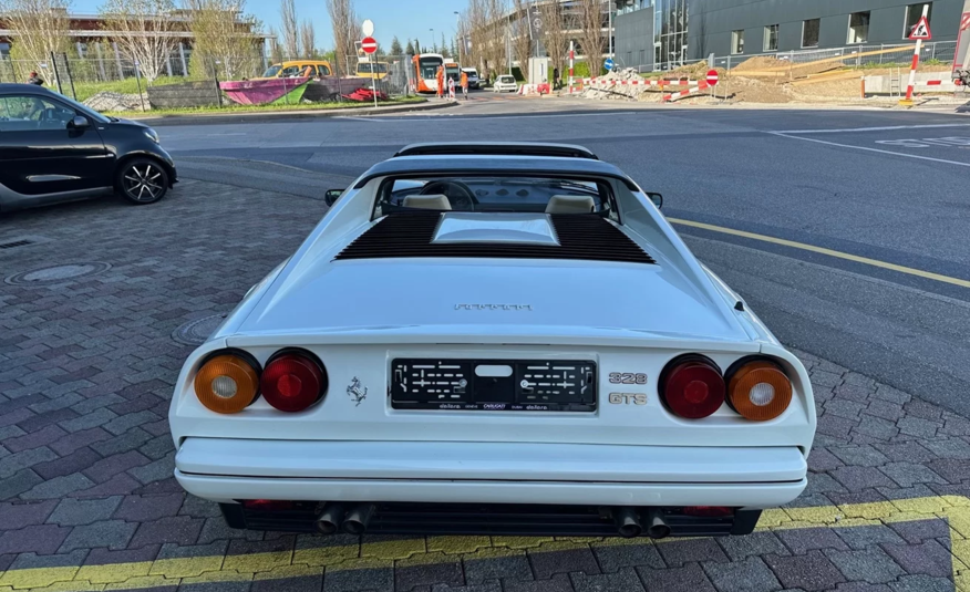 Ferrari 328 GTS