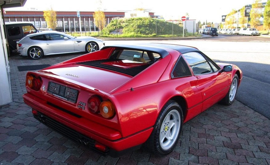 Ferrari 328 GTS