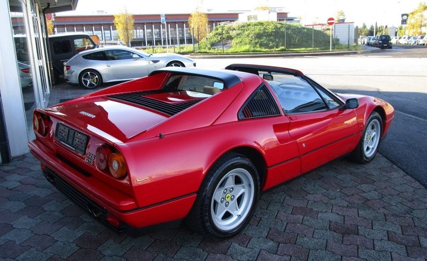 Ferrari 328 GTS