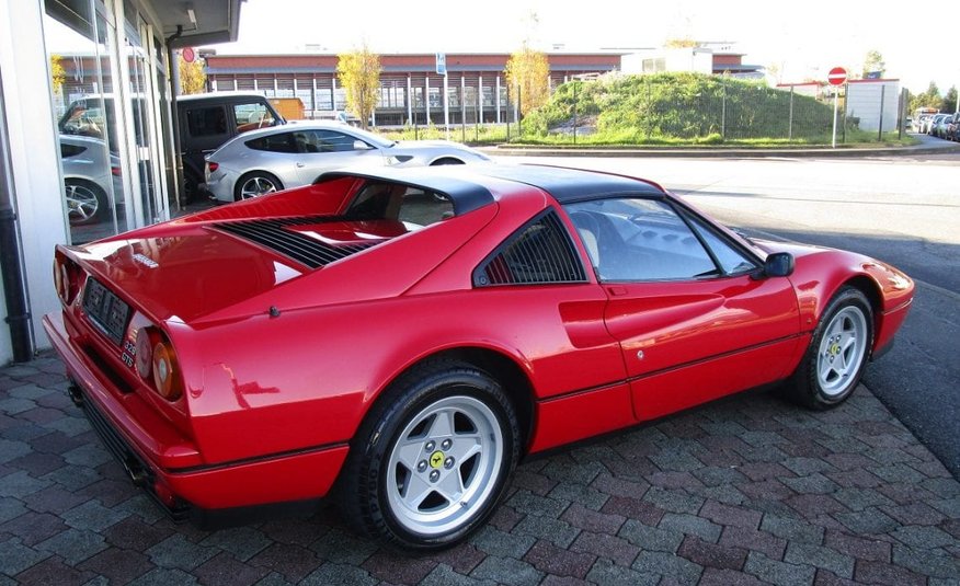 Ferrari 328 GTS