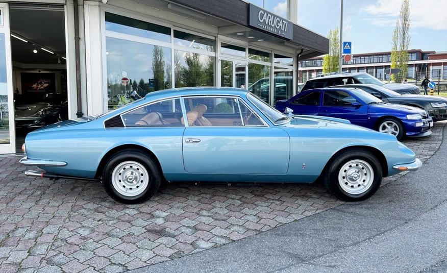 Ferrari 365 GT 2+2