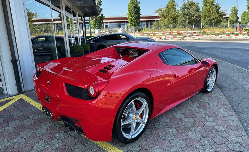 Ferrari 458 Spider Italia 4.5 V8