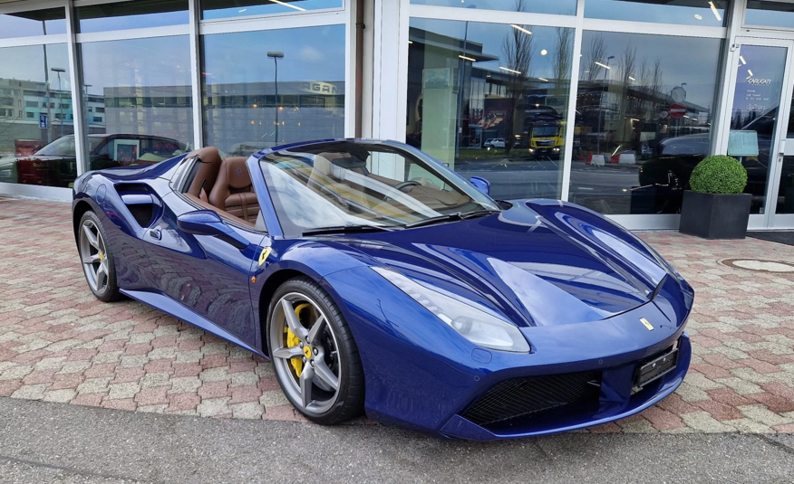 Ferrari 488 Spider 3.9 V8