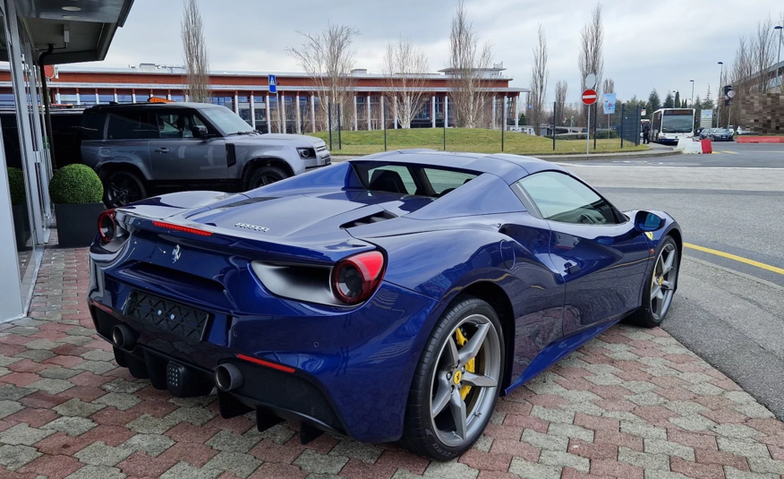 Ferrari 488 Spider 3.9 V8