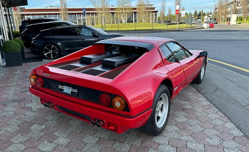 Ferrari 512 BBi