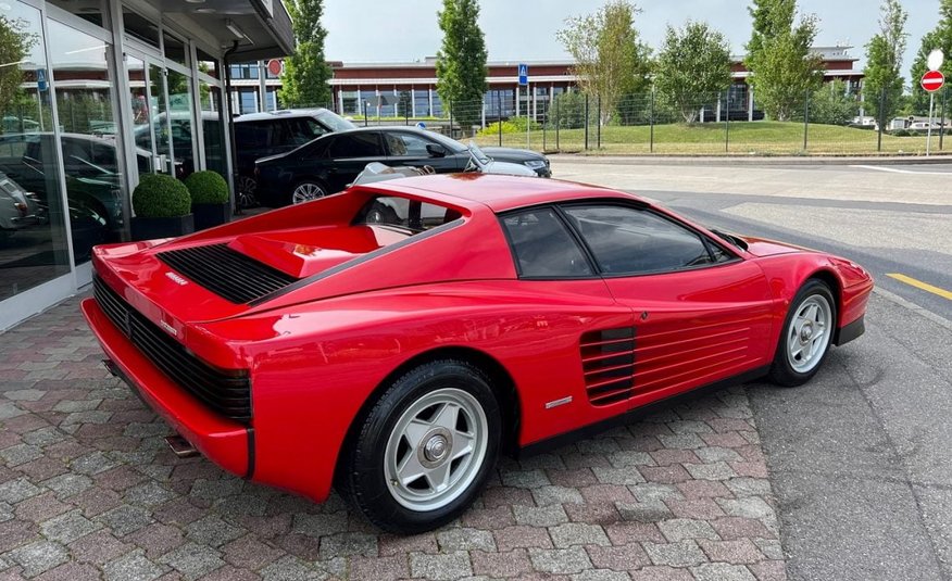 Ferrari Testarossa