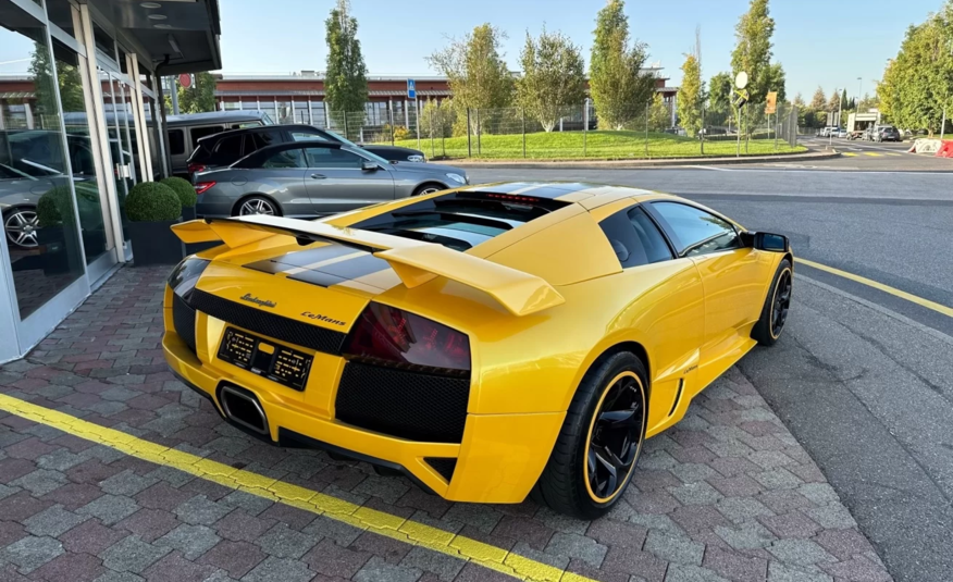 Lamborghini Murciélago LP640