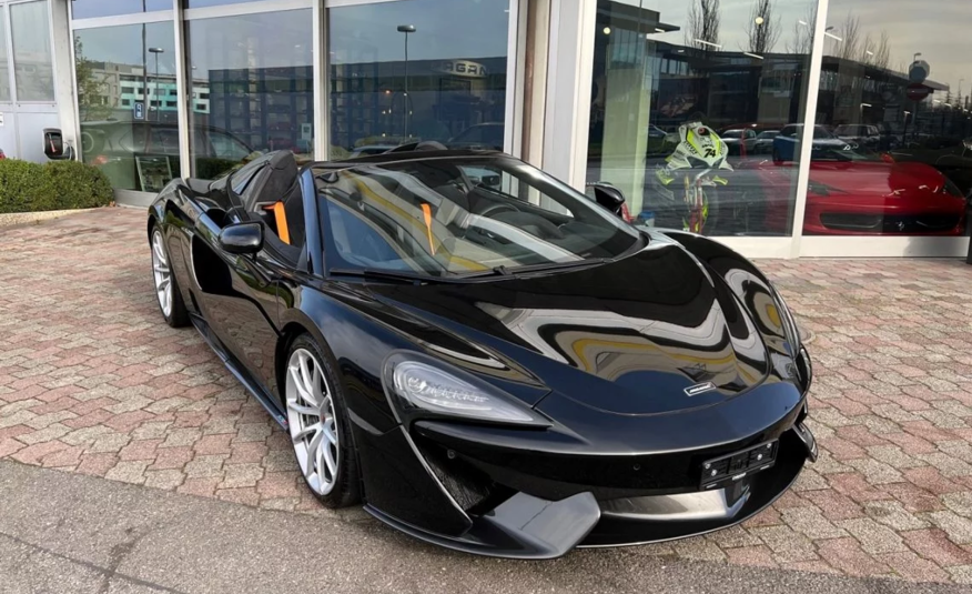 McLaren 570S Spider 3.8 V8 Launch Edition