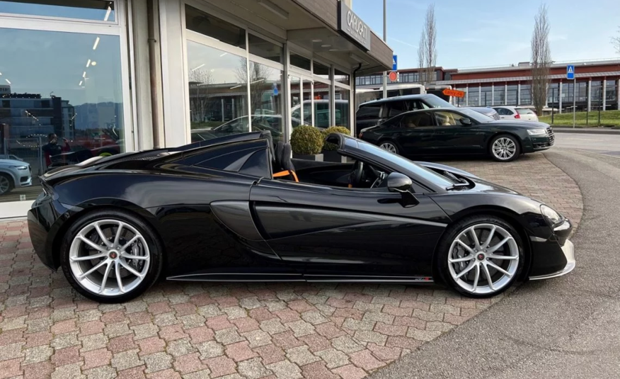 McLaren 570S Spider 3.8 V8 Launch Edition