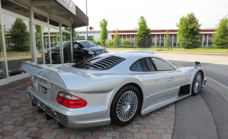 Mercedes-Benz CLK GTR