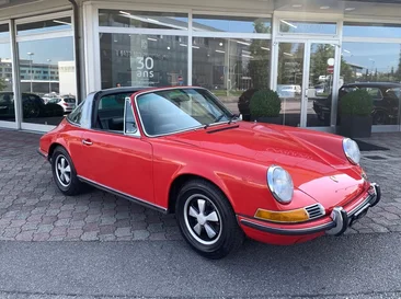 Porsche 911 2.2 T Targa