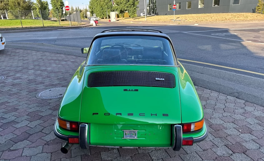 Porsche 911 2.4 E Targa