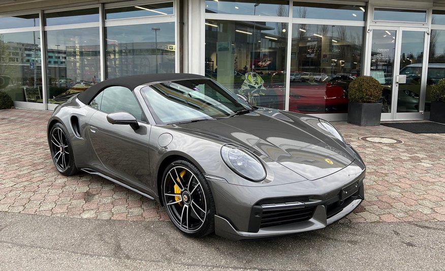 Porsche 992 Turbo S Cabriolet PDK