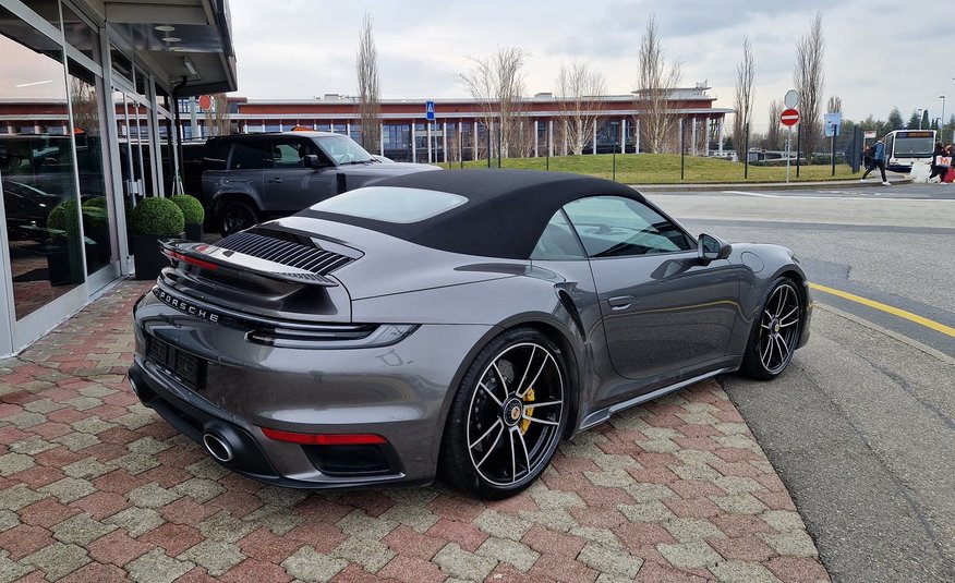 Porsche 992 Turbo S Cabriolet PDK